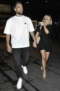 Jorgie Porter feet photo thumbnail