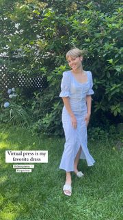 AnnaSophia Robb feet photo thumbnail