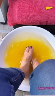 Yoseline Hoffman feet photo thumbnail