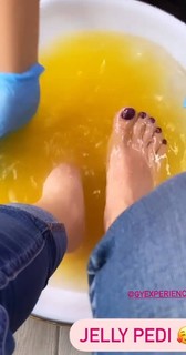 Yoseline Hoffman feet photo thumbnail