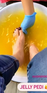 Yoseline Hoffman feet photo thumbnail