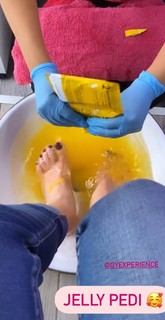 Yoseline Hoffman feet photo thumbnail