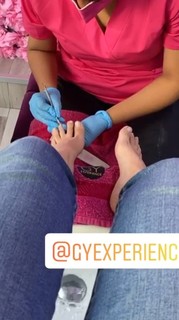 Yoseline Hoffman feet photo thumbnail
