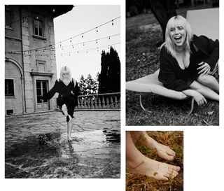 Billie Eilish feet photo thumbnail