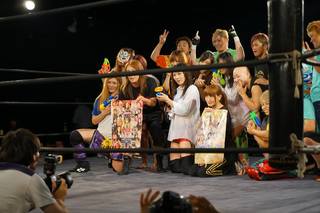 Kanako Urai feet photo thumbnail
