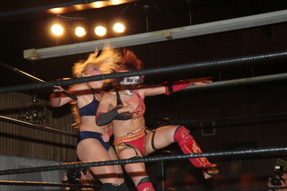 Kanako Urai feet photo thumbnail
