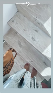 Klaudia Halejcio feet photo thumbnail