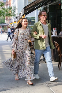 Sophia Bush feet photo thumbnail