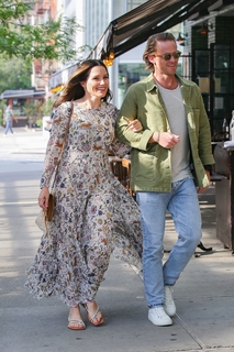 Sophia Bush feet photo thumbnail