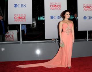 Demi Lovato feet photo thumbnail