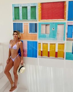 Flávia Alessandra feet photo thumbnail