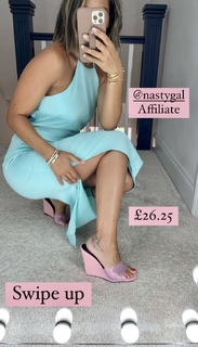 Frankie Bridge feet photo thumbnail