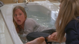 Julie Bowen feet photo thumbnail