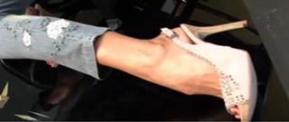 Victoria Silvstedt feet photo thumbnail