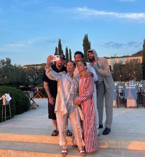 Sofia Richie feet photo thumbnail