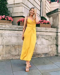 Mollie King feet photo thumbnail