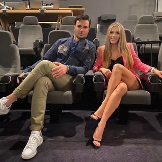 Dorota Rabczewska feet photo thumbnail