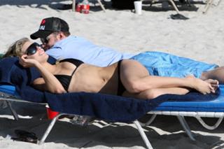 AnnaLynne McCord feet photo thumbnail