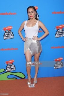 Cynthia Rodríguez feet photo thumbnail