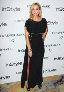 Arielle Kebbel feet photo thumbnail