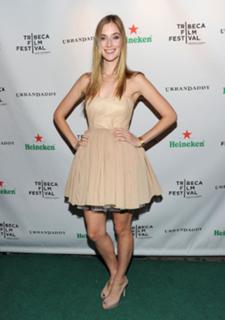 Caitlin FitzGerald feet photo 3
