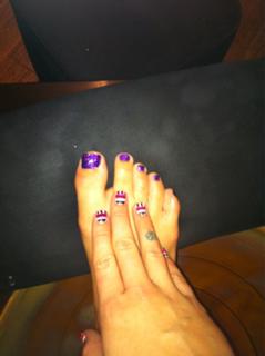 JoJo feet photo thumbnail