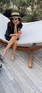 Caterina Balivo feet photo thumbnail