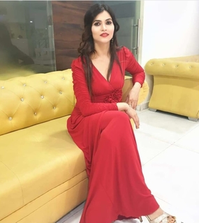 Poonam Yadav feet photo thumbnail