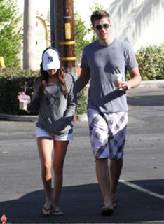 Ashley Tisdale feet photo thumbnail