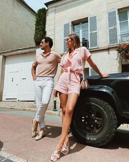 Iris Mittenaere feet photo thumbnail