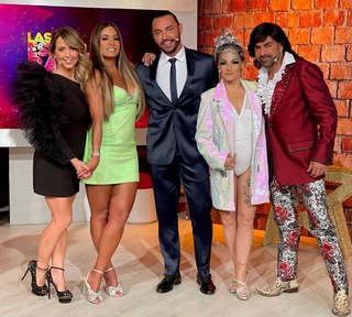 Galilea Montijo feet photo thumbnail