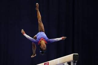 Simone Biles feet photo thumbnail