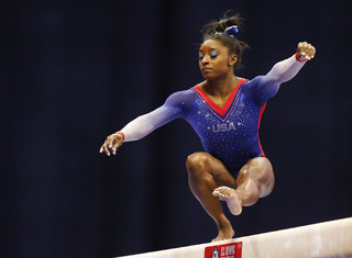 Simone Biles feet photo thumbnail
