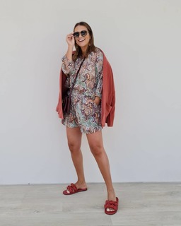 Paula Echevarría feet photo thumbnail