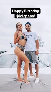 Lele Pons feet photo thumbnail