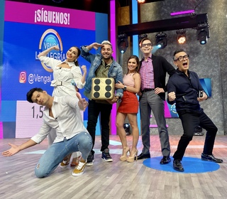 Cynthia Rodríguez feet photo thumbnail