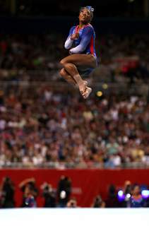 Simone Biles feet photo thumbnail