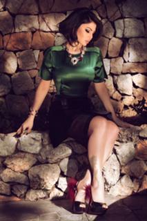 Haifa Wehbe feet photo thumbnail