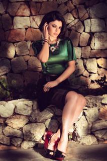 Haifa Wehbe feet photo thumbnail