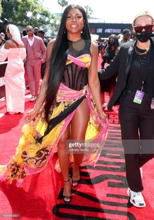 Taraji P. Henson feet photo thumbnail
