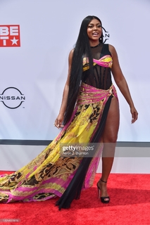 Taraji P. Henson feet photo thumbnail