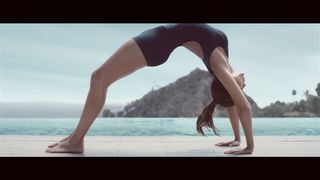 Jessica Alba feet photo thumbnail