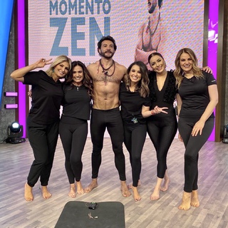 Cynthia Rodríguez feet photo thumbnail