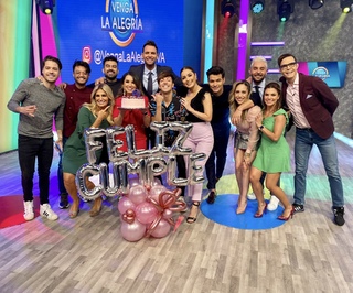 Cynthia Rodríguez feet photo thumbnail
