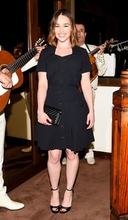 Emilia Clarke feet photo thumbnail