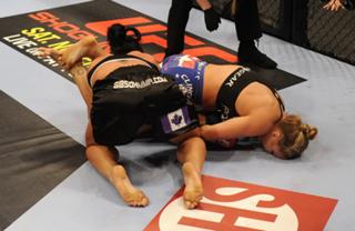 Ronda Rousey feet photo thumbnail