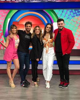 Tania Rincón feet photo thumbnail