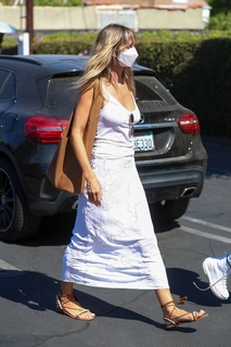 Heidi Klum feet photo thumbnail