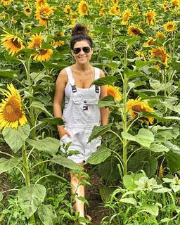 Katarzyna Cichopek feet photo thumbnail