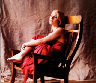 Gwyneth Paltrow feet photo thumbnail